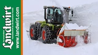 Claas Xerion im Winterdienst [upl. by Hanah424]