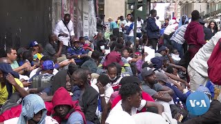 Migrant Crisis Swells in NYC as Asylum Seekers Camp Outside  VOANews [upl. by Coltin]