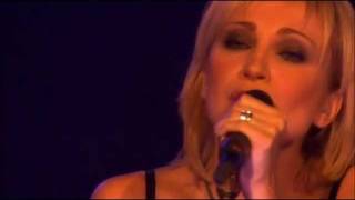 Eternellement KAAS  Patricia Kaas quotLa nuit est mauvequot en Live au Cirque Royal [upl. by Aryn]