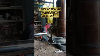 Bigini Proses pemolesan reiling balkon stainlees steel shorts fyp fypシ゚viral stainlesssteel [upl. by Abeh]