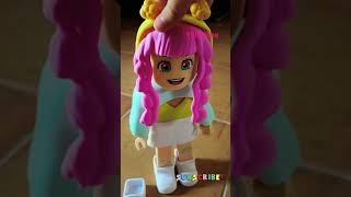 Mi muñeca Roblox la muñeca de moda juegos Roblox my avastars ya vestida [upl. by Brendan]