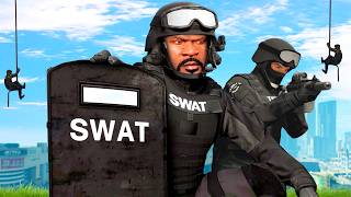 JUGANDO como SWAT en GTA 5 [upl. by Tabbatha]