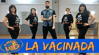 LA VACINADA Checco Zalone BACHATA DI GRUPPO  BAILA CON LUIS 2021 [upl. by Ayouqes]