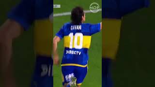 El gol de Edinson Cavani de cabeza para Boca Juniors contra Velez [upl. by Asilanom527]