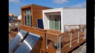 Super Minimalist Small House Design Using Solar Panels Borealis [upl. by Owain]