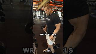 BUILD MASSIVE FOREARMS [upl. by Dielle]