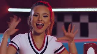 Clipe Boy Chiclete  Larissa Manoela by Birô [upl. by Dis]