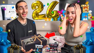 برای تولد 24 سالگی مارال براش ۲۴ تا کادو خریدم😂🎁 [upl. by Ellene292]