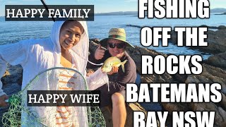 FISHING OFF THE ROCKS BATEMANS BAY FISHING MALONEYS BEACH [upl. by Nigel]