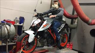 The 2017 KTM 1290 Super Duke R on the Dyno [upl. by Conte82]