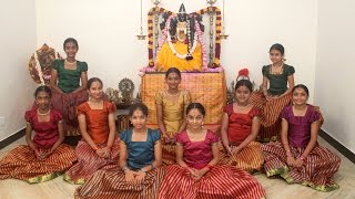 Ayigiri Nandini  Navadurgas singing Mahishasura Marddini Sthothram  Vande Guru Paramparaam [upl. by Venterea]