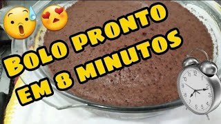 Bolo de Chocolate de Microondas em 8 Minutos [upl. by Nerrej]