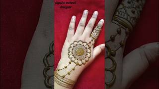 Beautiful gol tikki mehndi design for back hand✨gol tikki mehndi designmehndi youtubeshorts [upl. by Gifferd]