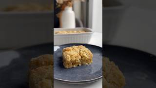 crumble pommes kaki dessert [upl. by Anillehs]