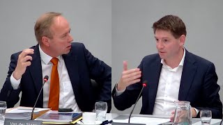 SGP vs D66 over voltooid levenwet [upl. by Hadwyn]