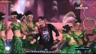 Vivek Oberoi Dance Performance On Ganpat  Umang Awads 2012 [upl. by Ahsekan18]