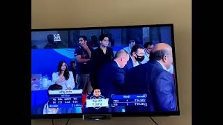 IPL Auctioneer Hue Behosh Auction Ke Chaltey IPL IPLAuction Aryankhan Srk SuhanaKhanReaction [upl. by Ayrolg]