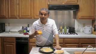 Cooking Huevos En Salsa Verde [upl. by Ahsehyt]