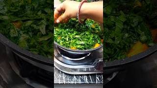 Aj Ka Lunch Box Preparation short lunchbox aloopalak food cooking ytshorts rekhafoodtable [upl. by Kahl]