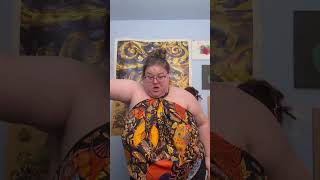 Scarves are actually pretty versatile funny fail plussize comedy fashion fashionhacks [upl. by Kandace]