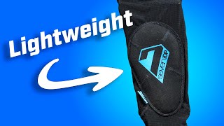 Lightweight Knee Pads For Mtb – 7IDP Sam Hill Lite [upl. by Chun]