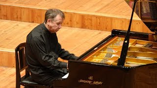 Mikhail Pletnev plays Liszt  Concert Etude No 2 quotGnomenreigenquot Milan 2018 [upl. by Tsugua]