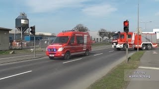 Betriebsfeuerwehr voestalpine Linz auf Alarmfahrt [upl. by Annua]