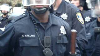 Oakland Police Beat a Woman at Occupy Oakland Raid 102511 [upl. by Gherardo]