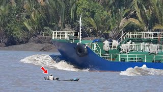 Powerful Waves Unleashed by Overloaded Oil Tanker in Transit [upl. by Fox864]