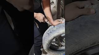 Top tubeless tyre puncture repairviralshort shortsvideo tubeless tyre tires bike car [upl. by Valery]