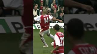 Thierry Henry  Swerving Rocket vs Man United 🚀  2004 [upl. by Victoria584]