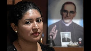 El milagro que Romero obró sobre mujer salvadoreña [upl. by Noxas]