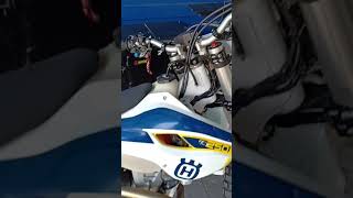 Tes Sound Husqvarna FE 250 2015 with FMF PowerCore4  SbTrial [upl. by Diane]