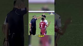 Aksi Protes Pemain Kepada Wasit Dalam Sepak Bola sepakbola football [upl. by Airrehs]