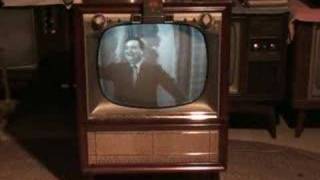 Watch the Honeymooners on a 1957 Zenith TV part 3 of 3 [upl. by Lotsyrk]