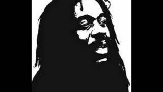 Dennis Brown quotHow Could I Leavequot [upl. by Flinn]