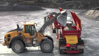 Atkins Bredal Lime Spreader Demo [upl. by Hime217]