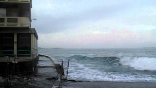 SaintMalo  Vagues puissantes et Grande Marée [upl. by Trstram]