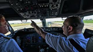 Pilot Cockpit View during Take Off and landing at Paris airport  turbulence  Boeing 737 [upl. by Thun540]