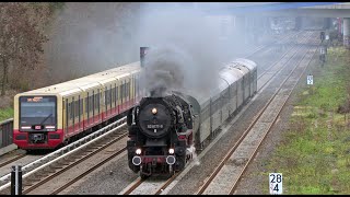 Wettfahrt SBahn BR484 mit Dampfzug von Berlin Macht Dampf BR52 auf dem Südring am Hohenzollerndamm [upl. by Lemuela137]