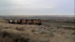 BNSF Grain Train on NP Main Dec 2007 [upl. by Zakarias]