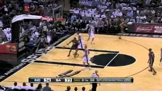 Josh McRoberts Impressive TwoHanded Alley Oop Dunk Against the Spurs October 27 2010 [upl. by Ellerihs]