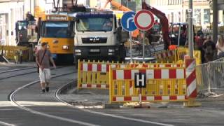 Lützner Straße wieder frei für Straßenbahnen 03092012 [upl. by Solakcin]