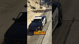 Nunca Sigas a un Policía en GTA 5 gta5 shorts [upl. by Koralle]