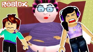 Roblox  FUGINDO DA CASA DA VOVÓ Escape Grandma House Obby  Luluca Games [upl. by Bovill]