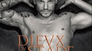 Les Dieux du Stade  un calendrier pour la bonne cause  Mille et une vies [upl. by Suiravat509]