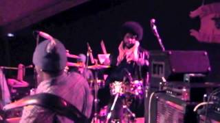 Slum Village LIVE with The Roots  Okayplayer 2000  Austin TX [upl. by Adnam]