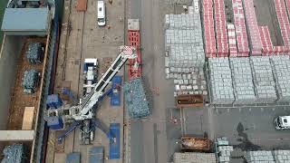 1000te Mobile Crane  Baldwins Crane Hire Heavy Lift at Port of Tilbury [upl. by Grubb93]