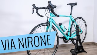 Das BIANCHI EINSTEIGER RENNRAD  Via Nirone 7 2021 im Review  Fahrradorg [upl. by Maer]