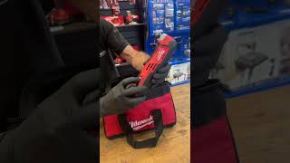 MULTICORTADORA 12V M12 2426159N MILWAUKEE ferramentas tools milwaukee [upl. by Greenebaum]